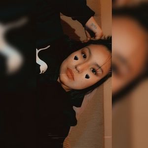 Meet your Posher, Tneile